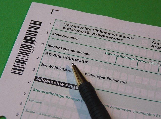 Das Finanzamt möchte auch einen Teil der Dividende sein Eigen nennen.